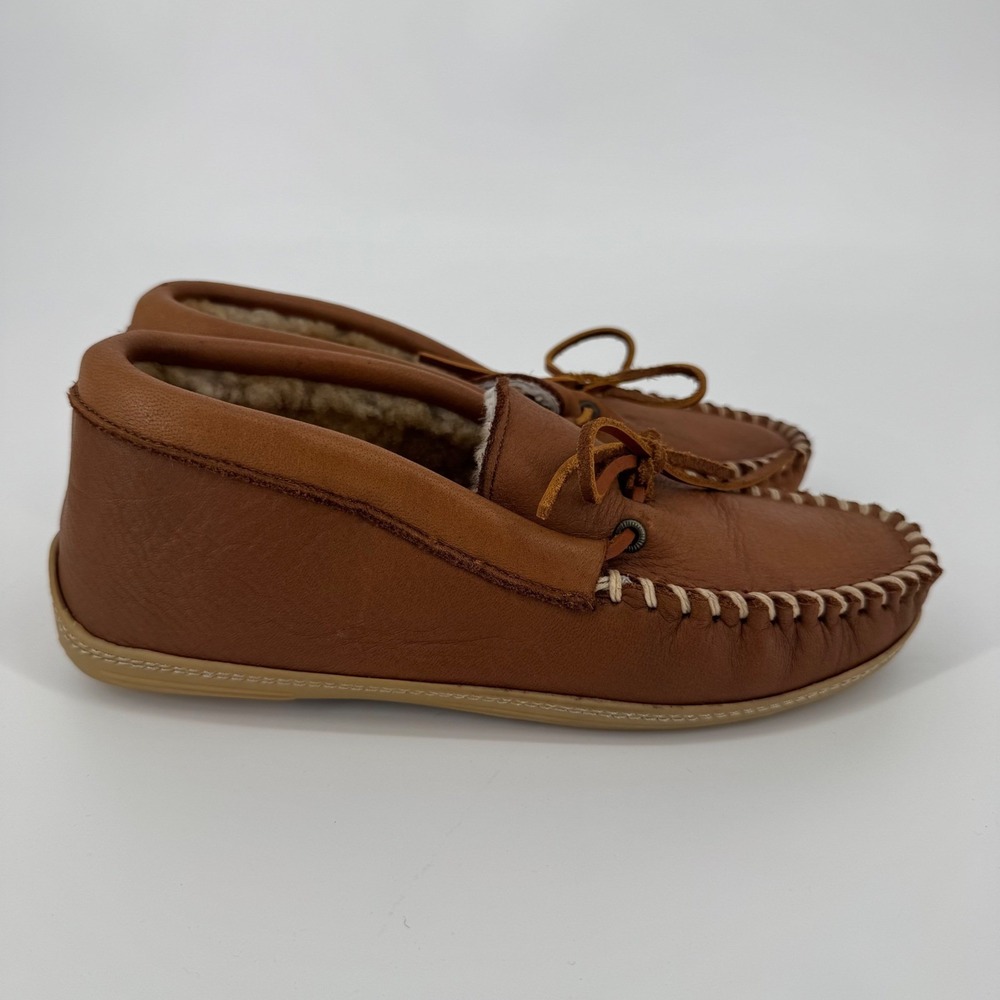 Cabelas Brown Leather Shearling Lined Moccasin Slippers 8W 80061822